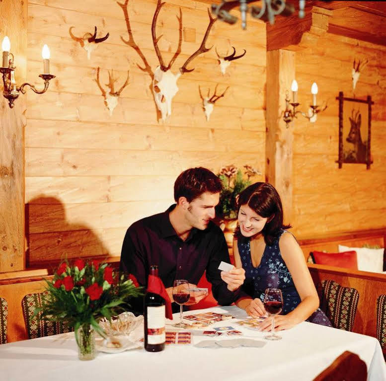 Hotel Restaurant Gradlwirt Niederndorf  외부 사진