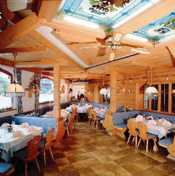 Hotel Restaurant Gradlwirt Niederndorf  외부 사진