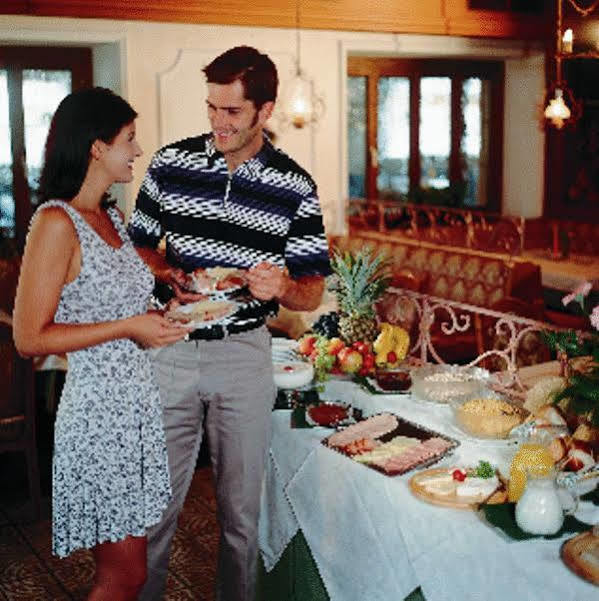 Hotel Restaurant Gradlwirt Niederndorf  외부 사진