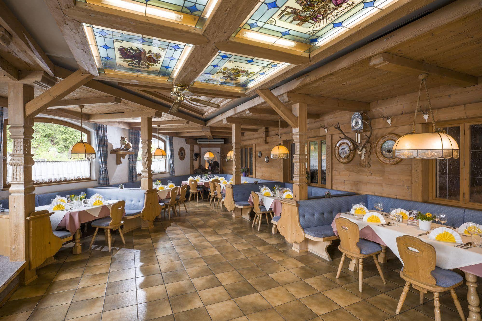 Hotel Restaurant Gradlwirt Niederndorf  외부 사진